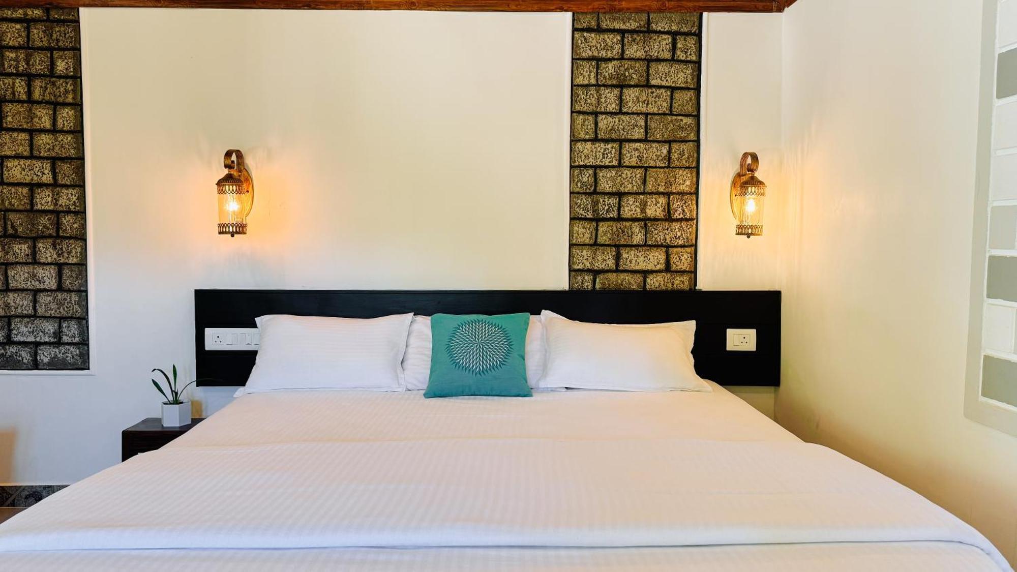 מונאר Calm Shack - 2 Bedroom-Boutique Farm Stay מראה חיצוני תמונה